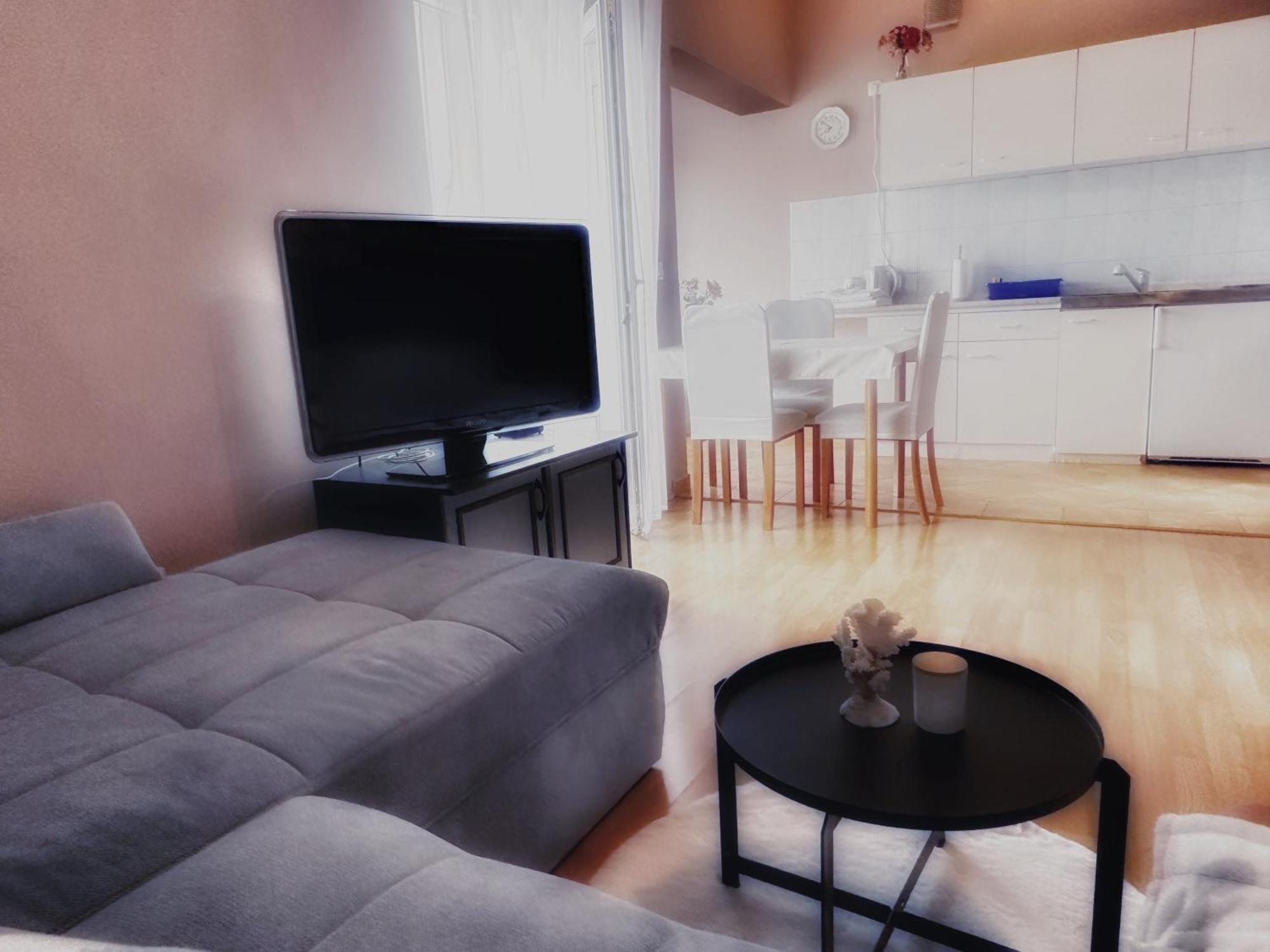 Deluxe Apartment Bluebay Oasis Fazana Bagian luar foto